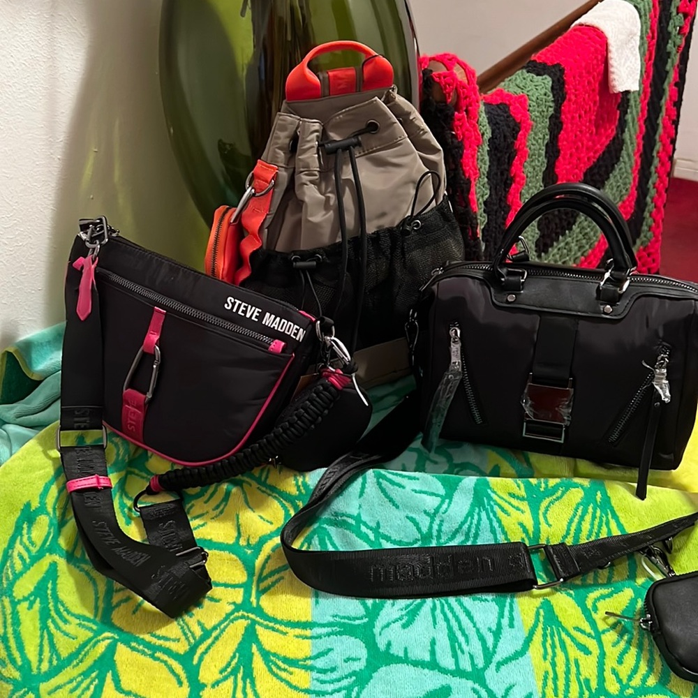 Steve Madden small medium handbags, black and pink solid black olive